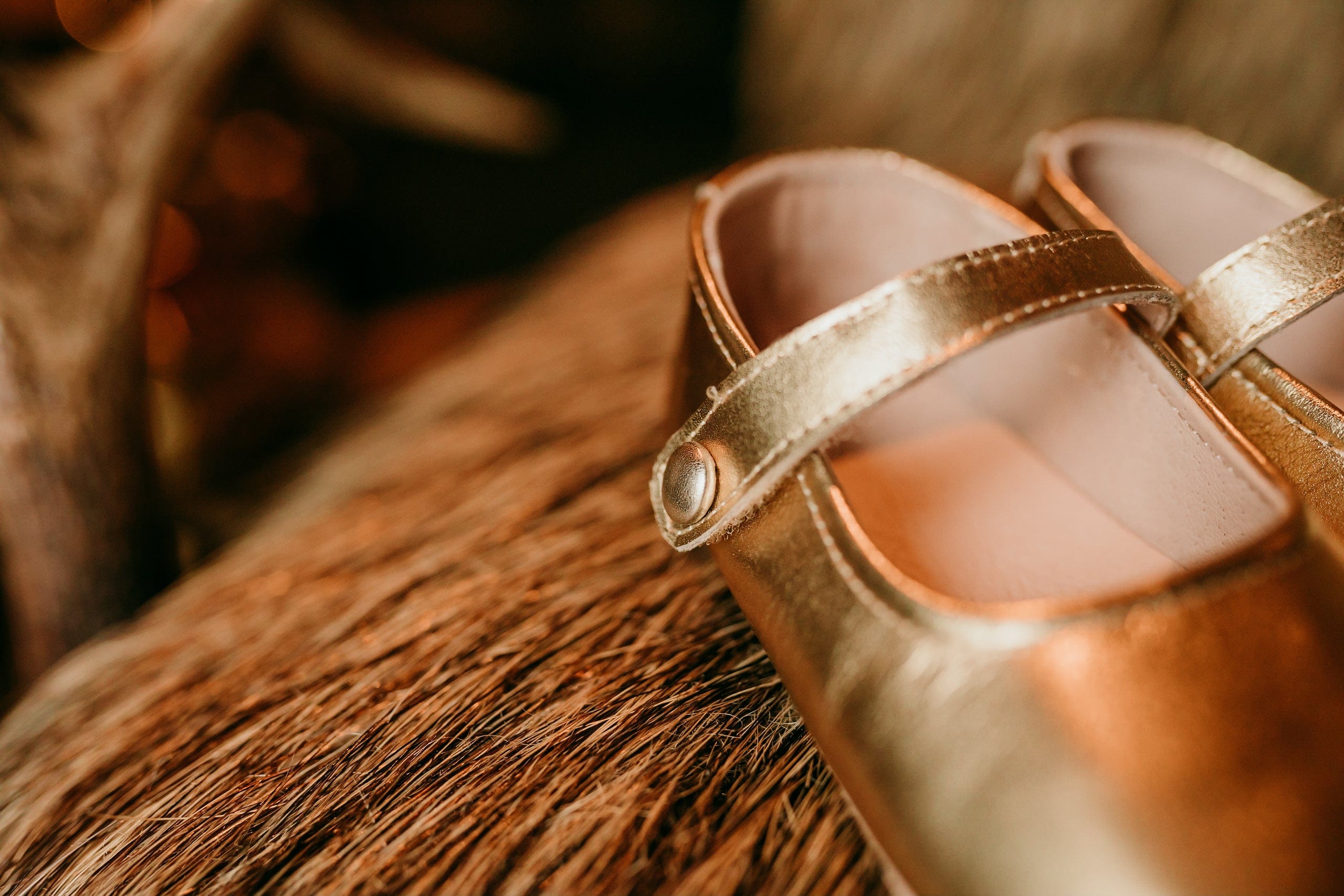 Girls Gold Leather Slippers Clark Beau
